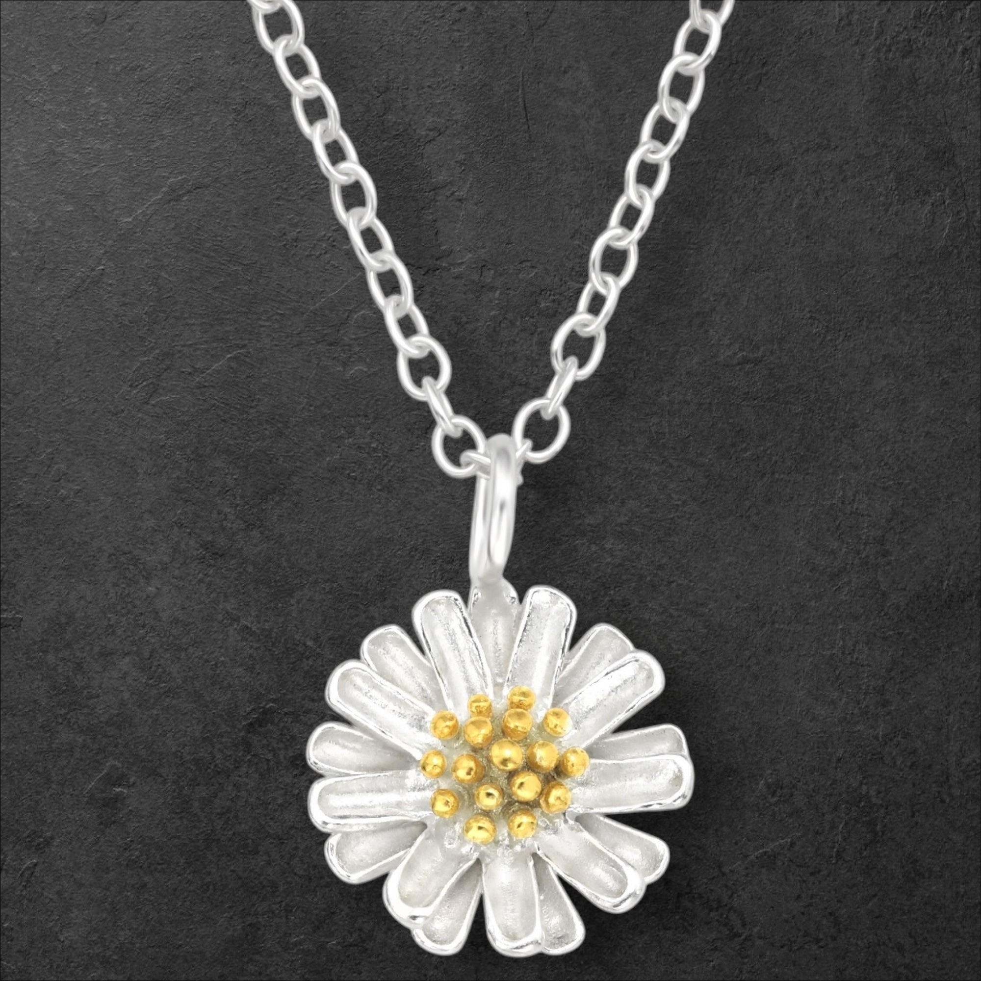 Daisy Necklace
