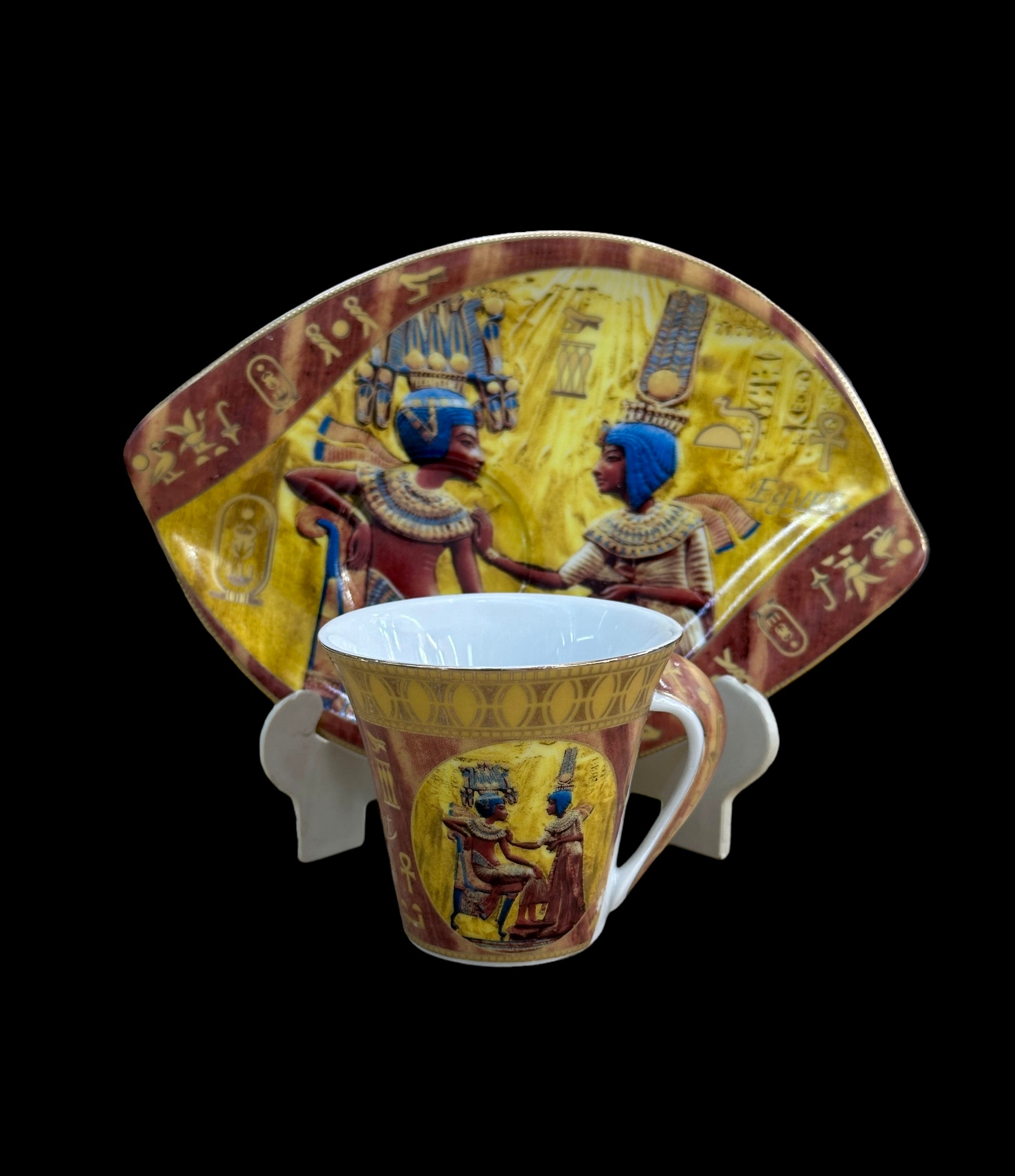 Tutankamun and Ankhesenamun Tea Cup and Saucer Set