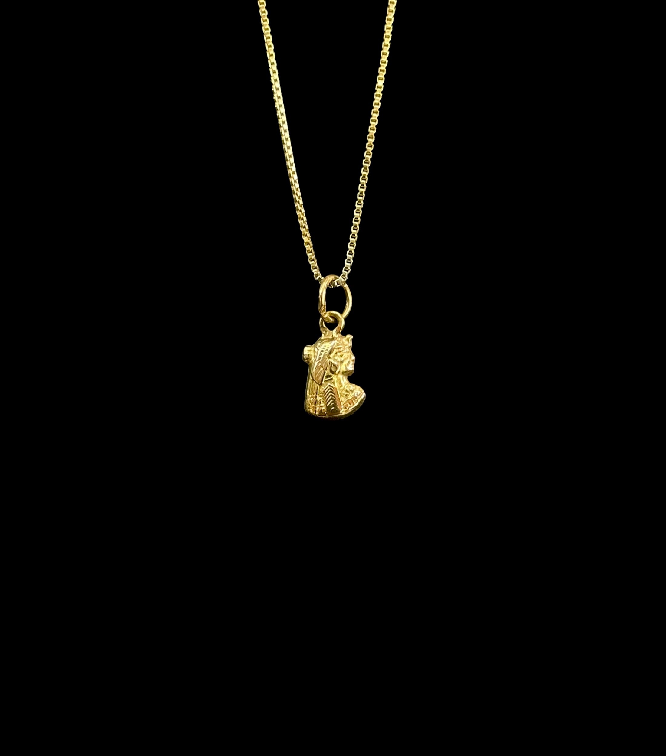 18k Cleopatra Pendant