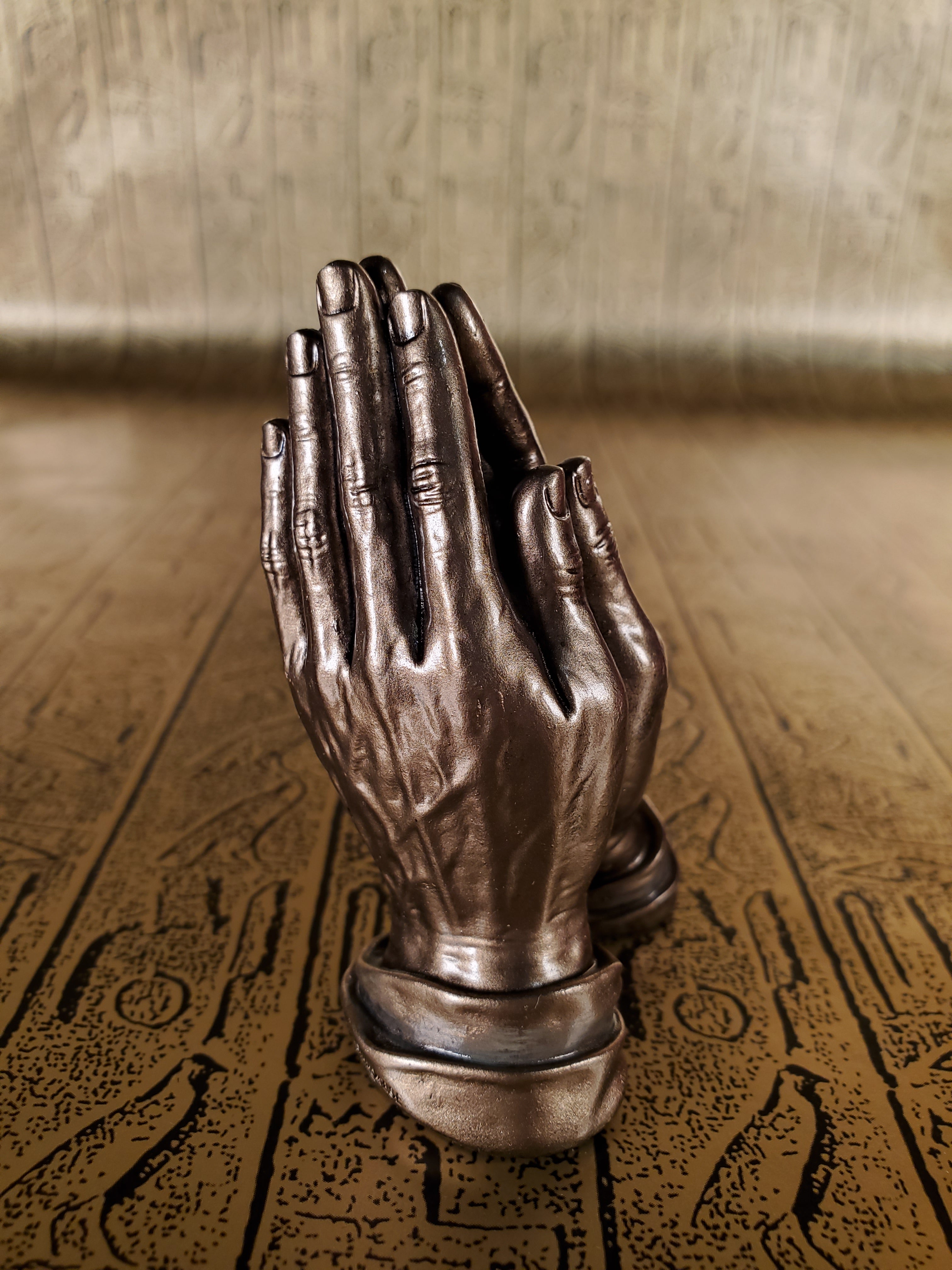 Praying Hands Mini Statue