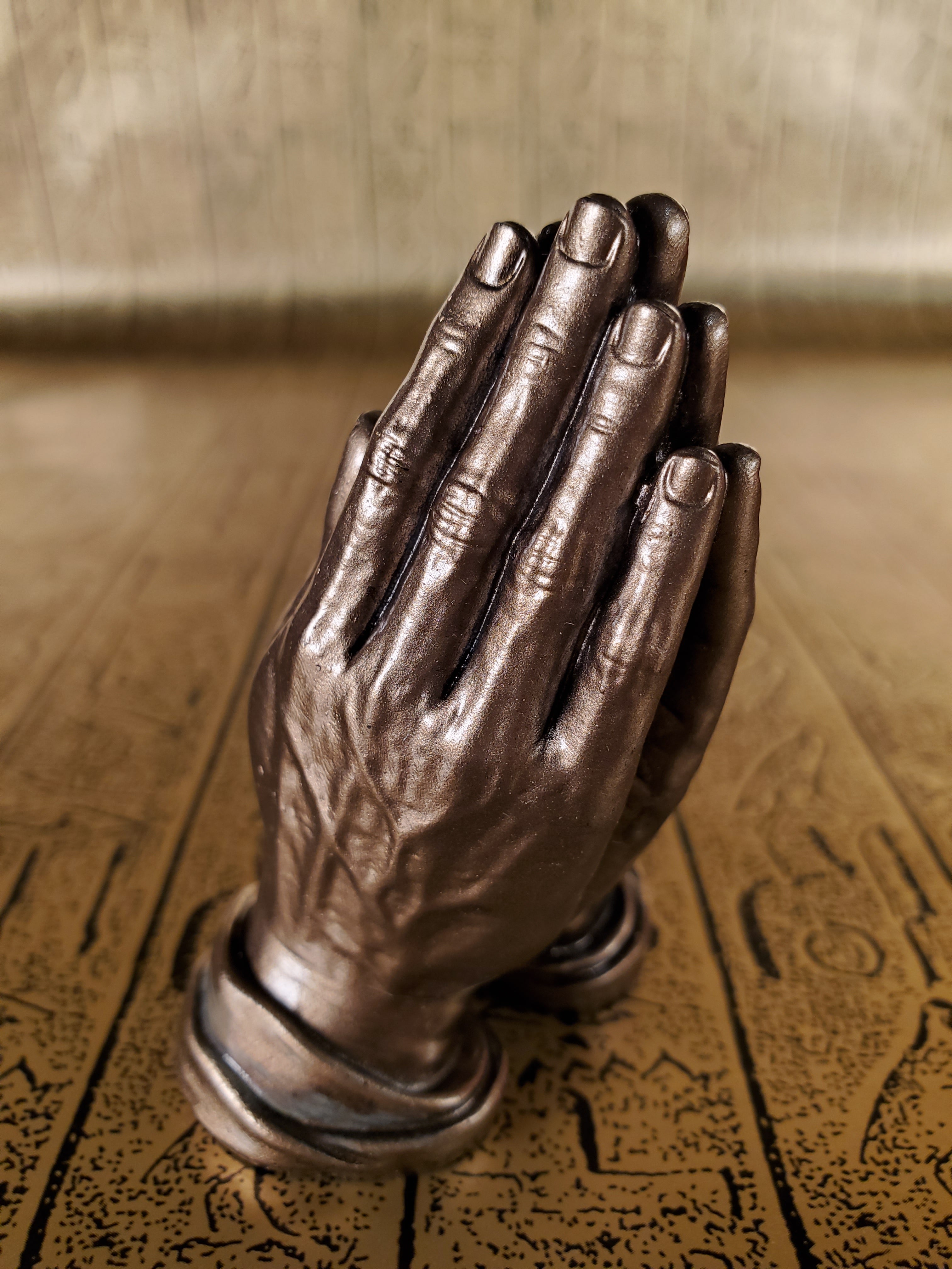 Praying Hands Mini Statue