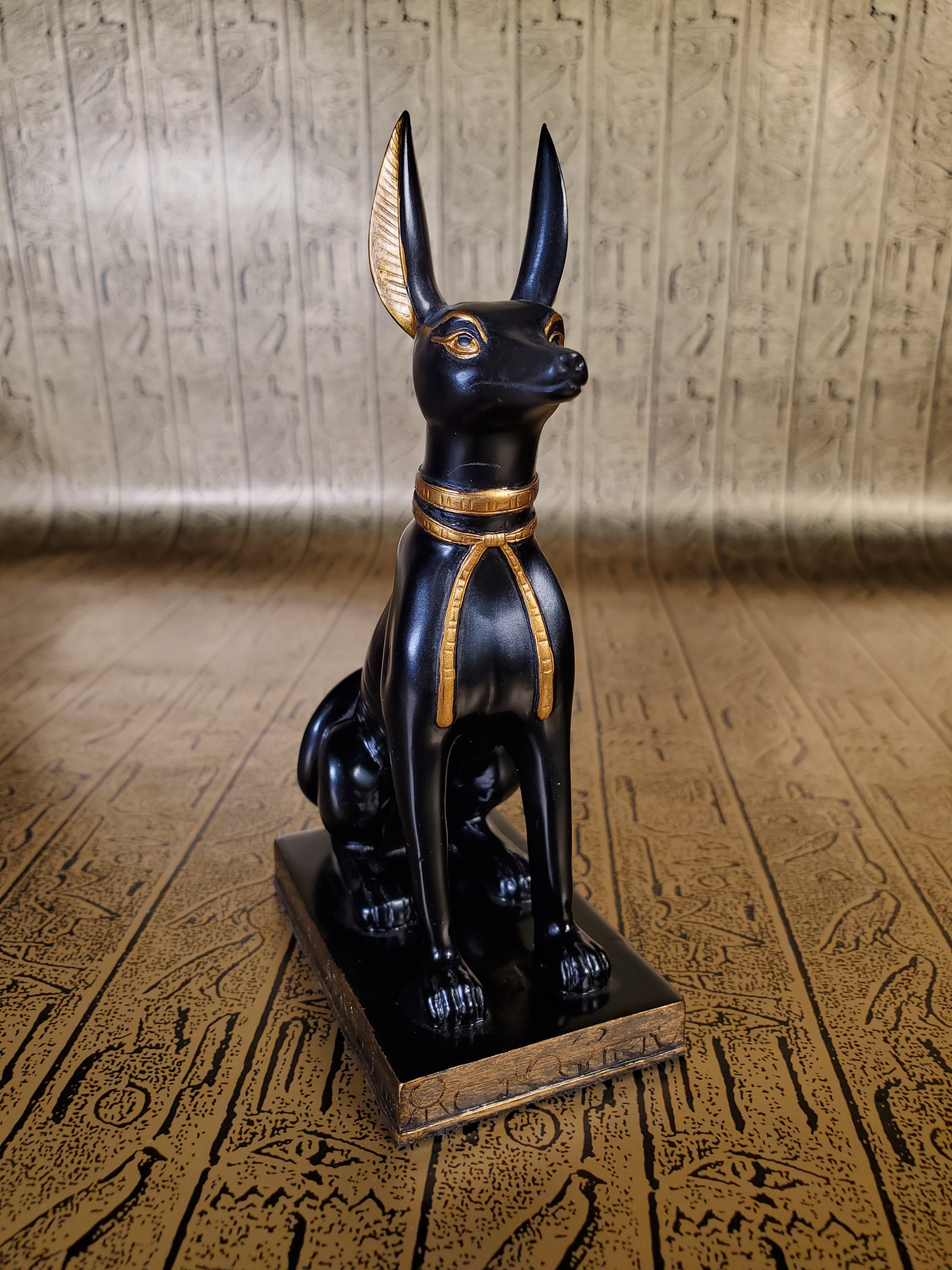 Anubis Statue