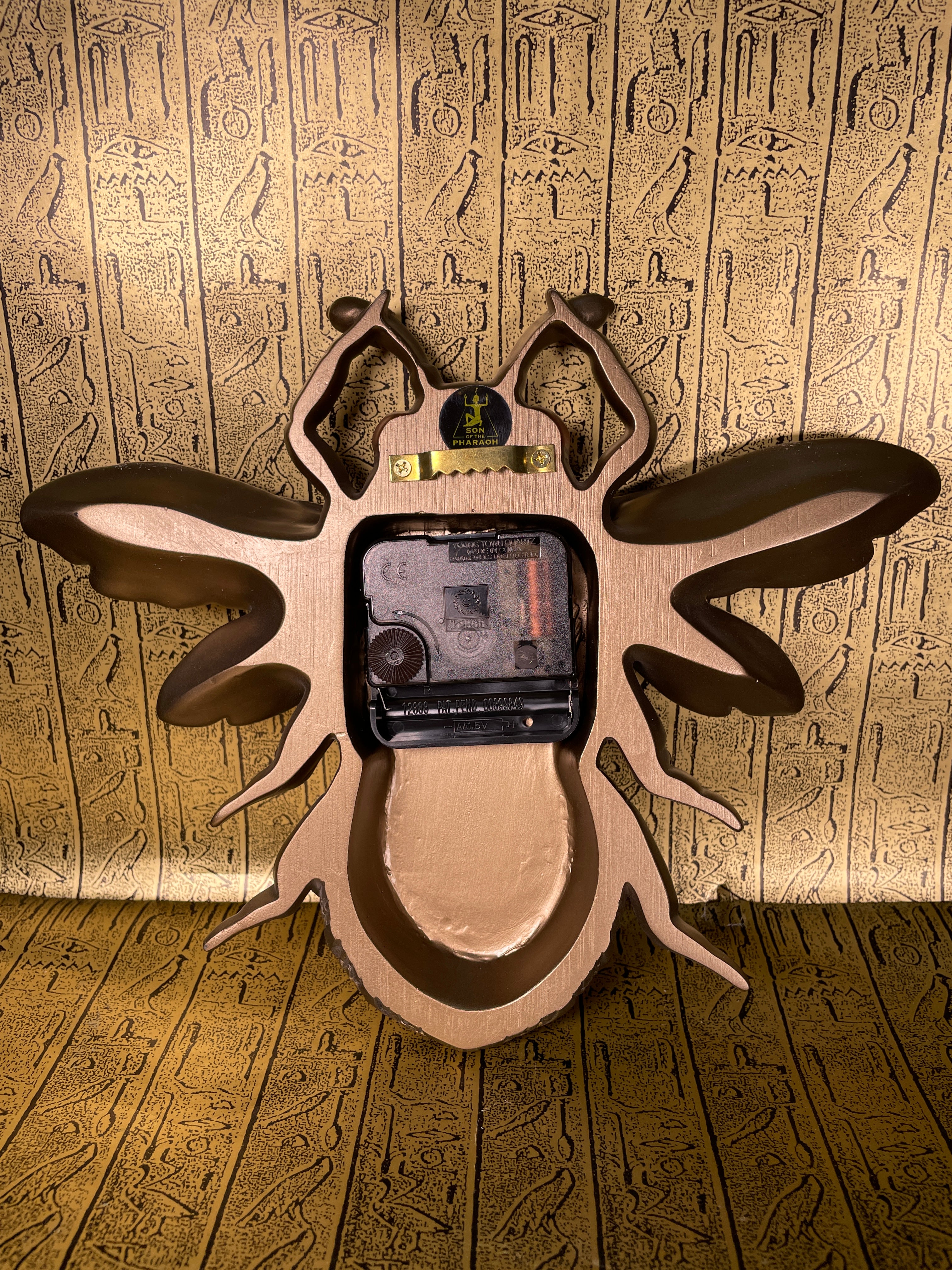Steampunk Bee Clock
